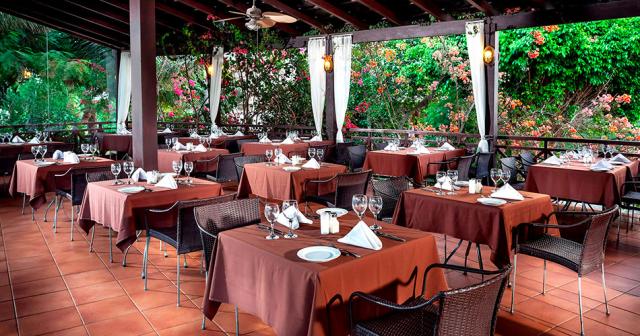 Melia-Tortuga-Beach-Resort-and-Spa-RESTAURANT