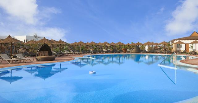 Melia-Llana-Beach-Resort-and-Spa-SAFIRA-POOL