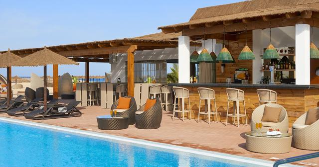 Melia-Llana-Beach-Resort-and-Spa-POOL-BAR