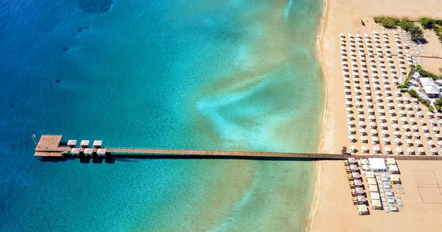 Kaya-Artemis-Resort-BEACH-03