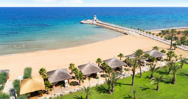 Noahs-Ark-Deluxe-Hotel-and-Spa-BEACH