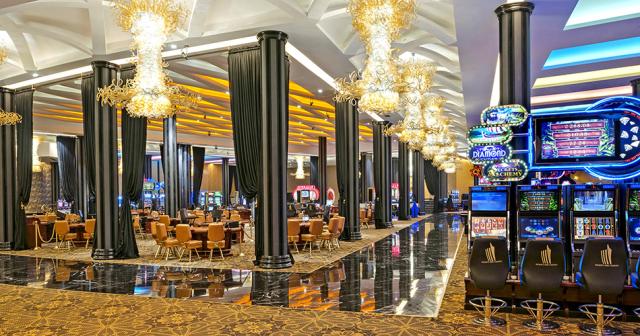 Noah-Ark-Deluxe-Hotel-and-Spa-CASINO-01