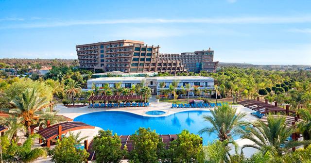 Noah-Ark-Deluxe-Hotel-and-Spa-MAIN-02