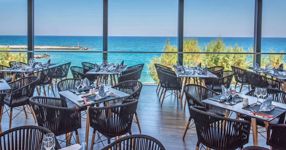 Nana-Golden-Beach-RESTAURANT-2