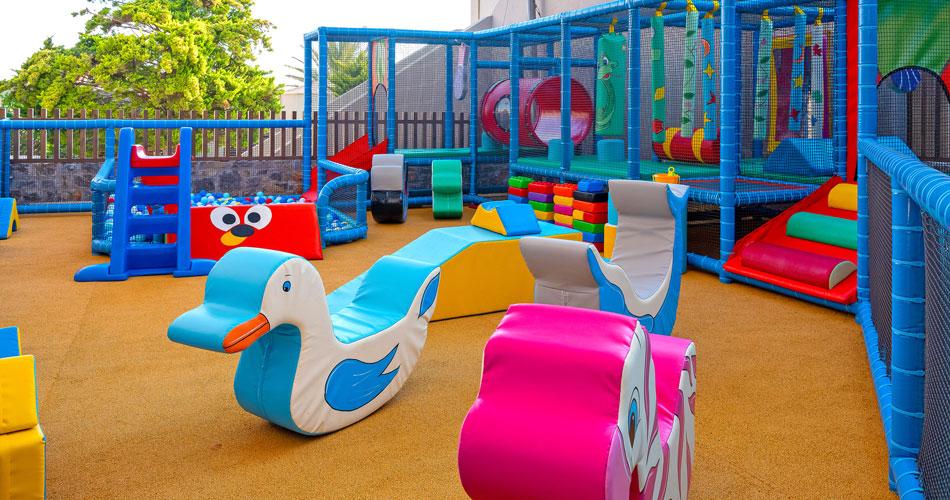 Nana-Golden-Beach-PLAYGROUND