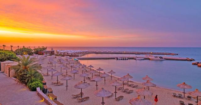 Nana-Golden-Beach-BEACH