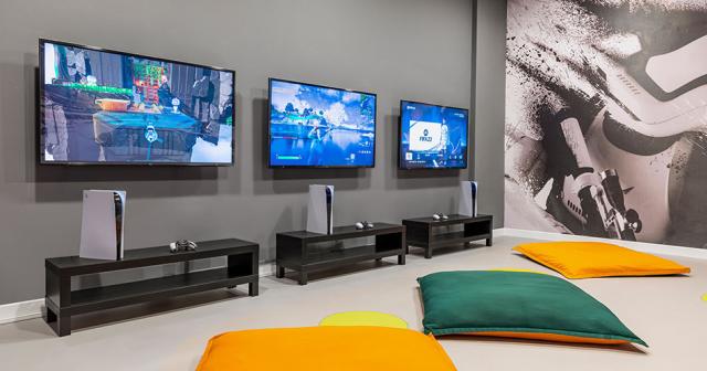 Concorde-De-Luxe-GAME-CENTER-2024