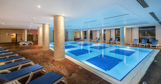 Concorde-De-Luxe-INDOOR-POOL