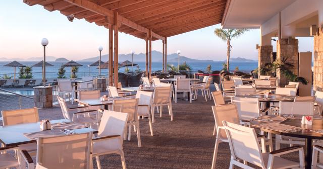 Grand-Blue-Beach-RESTAURANT-2025-NEW-03