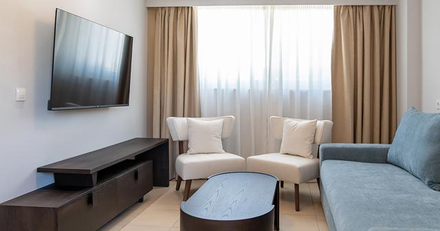 Grand-Blue-Beach-ROOM-GRAND-BLUE-SUITE-2025-NEW-01
