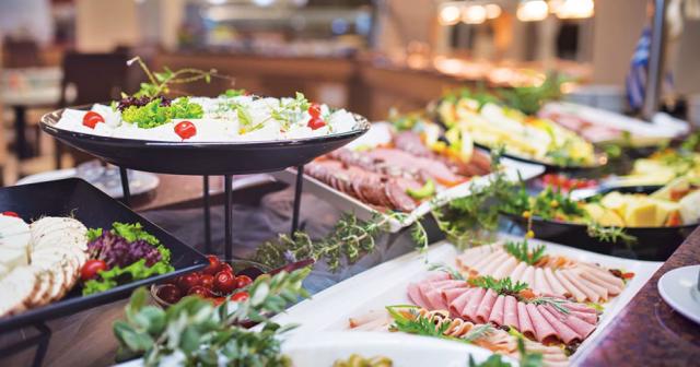 Grand-Blue-Beach-BUFFET
