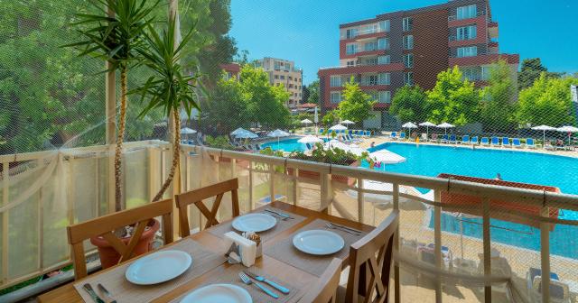 Asteria-Family-Sunny-Beach-MAIN-RESTAURANT-TERRACE-2025