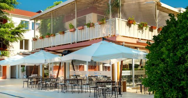 Asteria-Family-Sunny-Beach-SNACK-BAR-2025-02