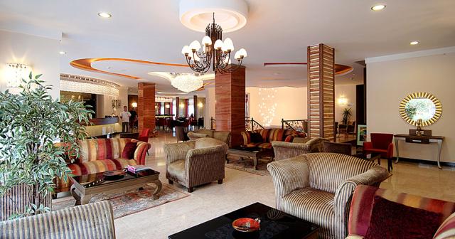 Grand-Okan-LOBBY