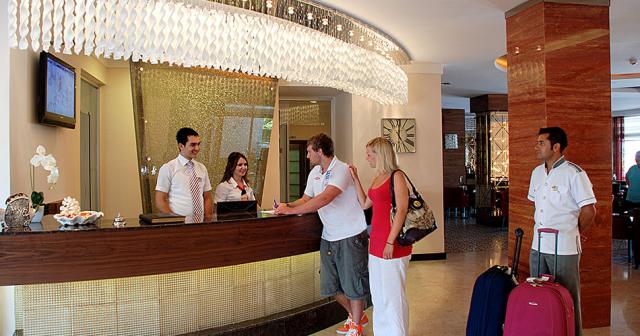 Grand-Okan-RECEPTION