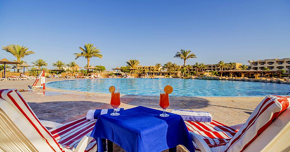 El-Phistone-Beach-Resort-POOL-SWIMMING-2022-02