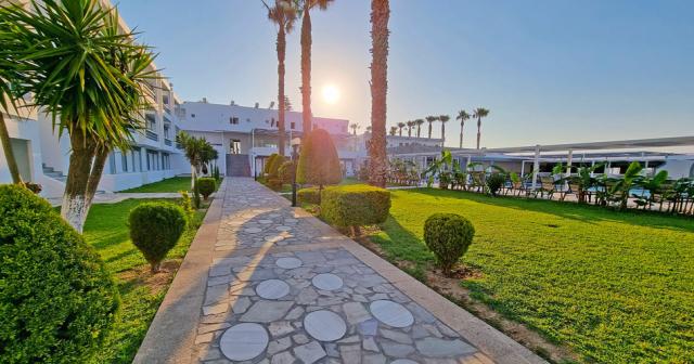 Giakalis-Aqua-Park-Resort-GARDEN-2022