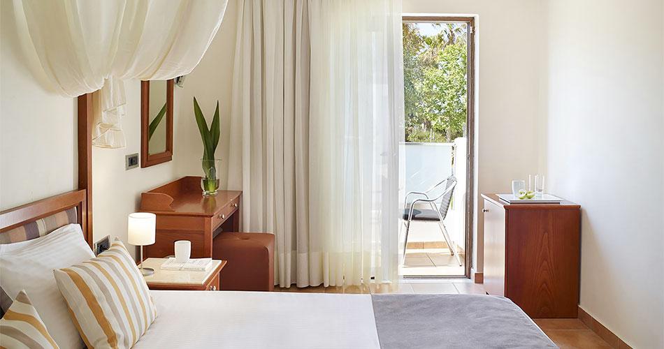 Atlantica-Marmari-Beach-2023-ROOM-02