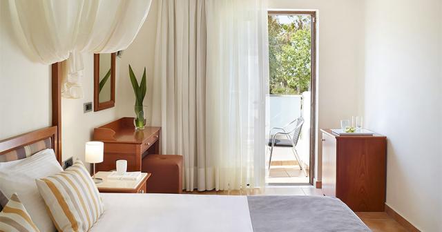 Atlantica-Marmari-Beach-2023-ROOM-02
