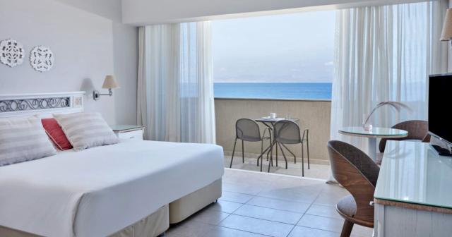 Atlantica-Princess-ROOM-2025-01