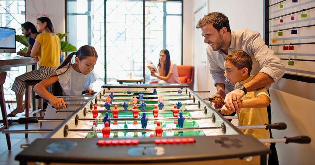 Rove-Dubai-Marina-GAMES-ROOM-02