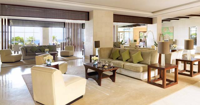 Radisson-Blue-Resort-Fujairah-LOBBY-LOUNGE