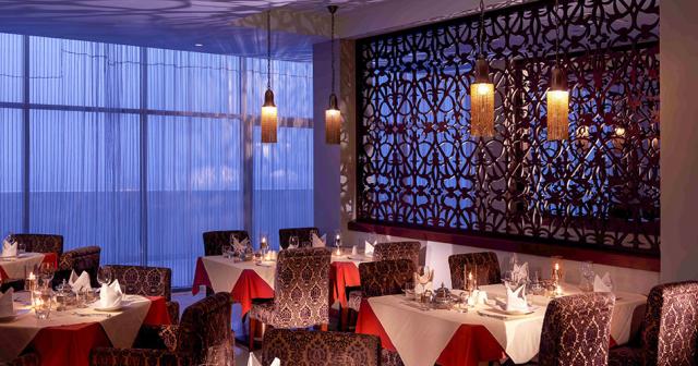 Radisson-Blue-Resort-Fujairah-RESTAURANT