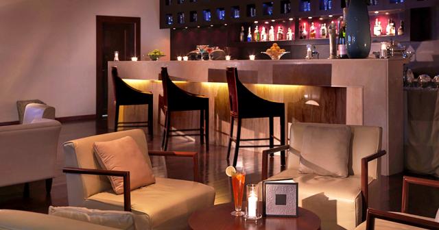 Radisson-Blue-Resort-Fujairah-BAR