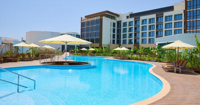 Millennium-Resort-Salalah-POOL