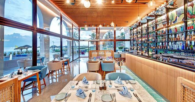Crowne-Plaza-Salalah-RESTAURANT-03