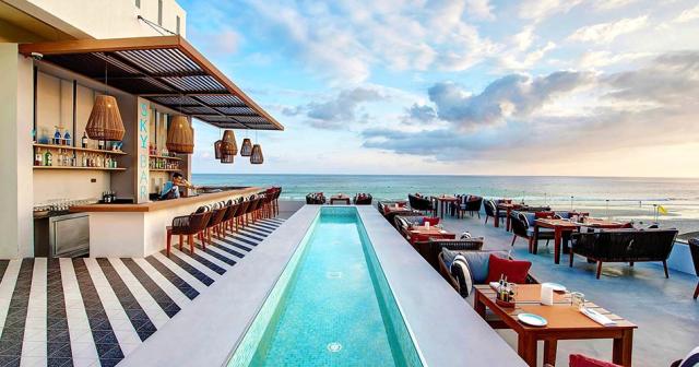 Crowne-Plaza-Salalah-TERRACE-BAR