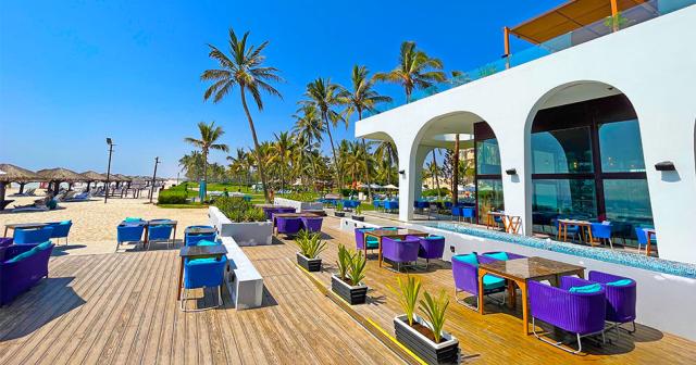 Crowne-Plaza-Salalah-BEACH-RESTAURANT-2022