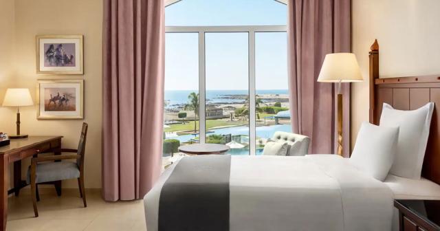 Wyndham-Beach-Resort-ROOM