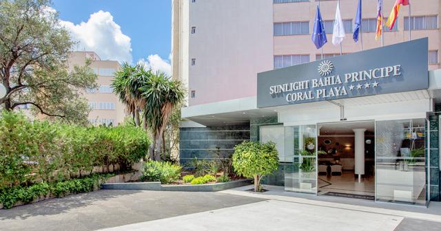 Bahia-Principe-Coral-Playa-MAIN-ENTRANCE