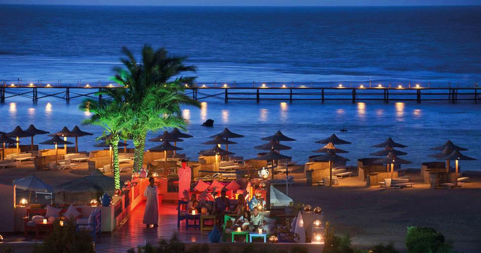 Concorde-Moreen-Beach-Spa-BEACH-BAR-2022