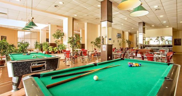 Laguna-Park-LOBBY-BAR-2024