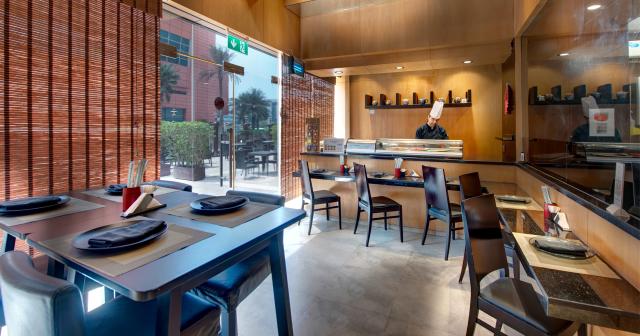 -Two-Seasons-and-Apartments-2025-RESTAURANT-02