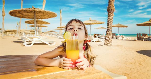 -Two-Seasons-and-Apartments-2025-BEACH-01