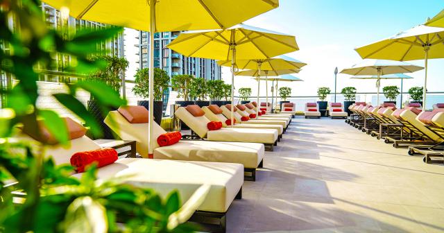Towers-Rotana-2025-POOL-AREA