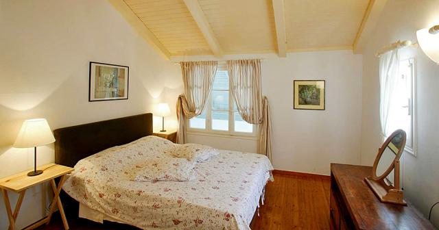 Olea-ROOM-04