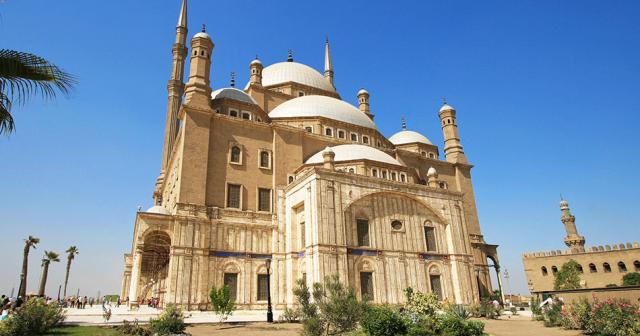 MARSA-ALAM-Plavba-po-Nilu-15-dni-SALAH-EL-DIN