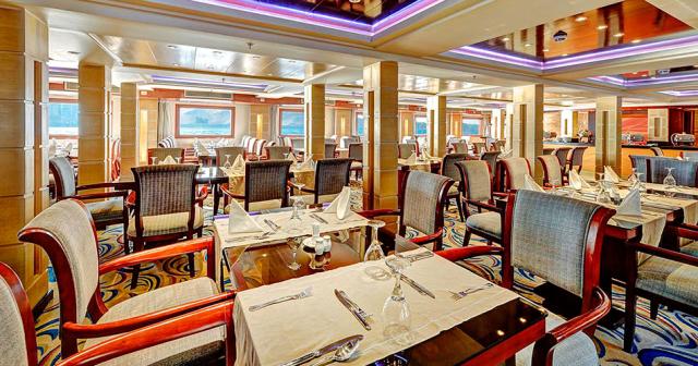 Nile-Cruise-Rmf-Luxor-Aswan-8-Days-RESTAURANT-ON-BOAT