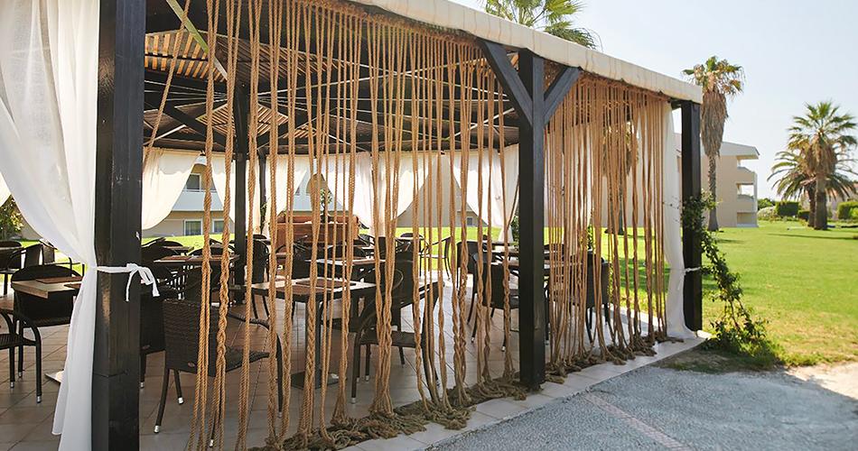 Argile-Resort-and-Spa-2024-BEACH-BAR