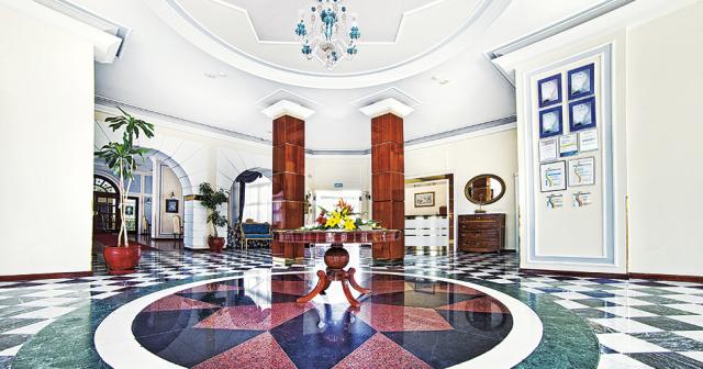 Pashas-Princess-LOBBY