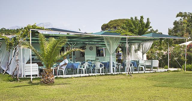 Pashas-Princess-BEACH-BAR