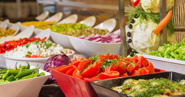 Alba-Sunny-Beach-FOOD
