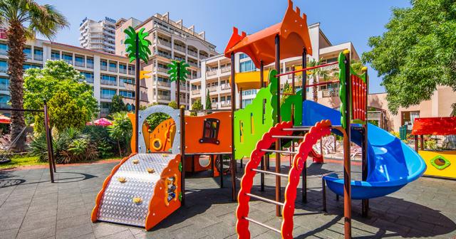 Alba-Sunny-Beach-KIDS-PLAYGROUND