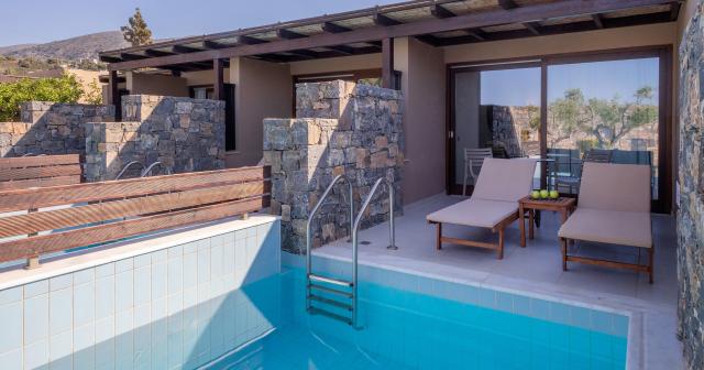 Blue-Sea-Beach-Affiliated-By-Melia-ROOM-JUNIOR-SUITE-WITH-PRIVA