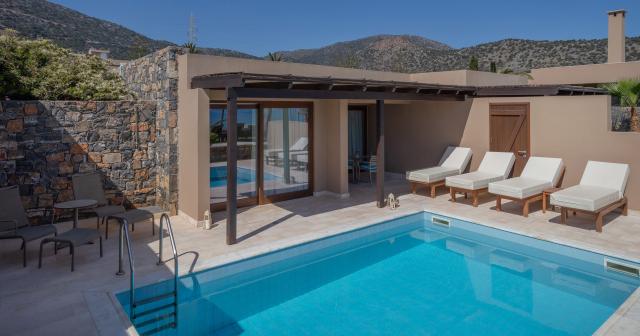 Blue-Sea-Beach-Affiliated-By-Melia-SUITE-WITH-PRIVATE-POOL-2025