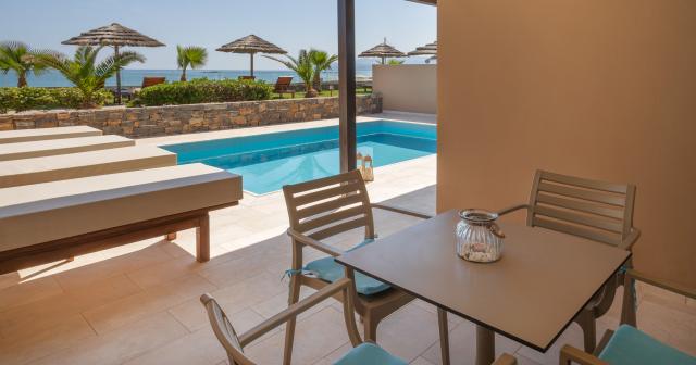 Blue-Sea-Beach-Affiliated-By-Melia-SUITE-WITH-PRIVATE-POOL-2025